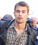 theojamesweb073.jpg