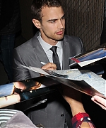 Filename=theojamesweb176.jpg
Filesize=454KiB
Dimensions=866x1300
Date added=Aug 17, 2020 theojamesweb176.jpg