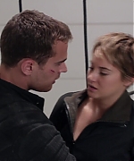 theojamesweb0936.jpg