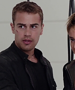 theojamesweb0939.jpg