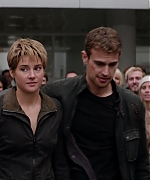 theojamesweb0947.jpg