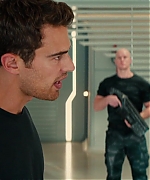 theojamesweb1189.jpg