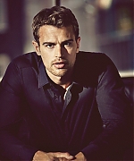Filename=theojamesweb150.jpg
Filesize=353KiB
Dimensions=896x1105
Date added=Aug 15, 2020 theojamesweb150.jpg