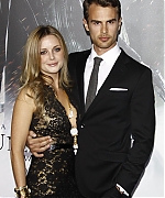 Filename=theojamesweb0098.jpg
Filesize=646KiB
Dimensions=1008x1400
Date added=Aug 15, 2020 theojamesweb0098.jpg