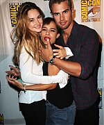 Filename=theojamesweb0211.jpg
Filesize=634KiB
Dimensions=932x1400
Date added=Aug 15, 2020 theojamesweb0211.jpg