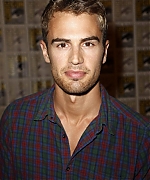 Filename=theojamesweb0255.jpg
Filesize=506KiB
Dimensions=923x1400
Date added=Aug 15, 2020 theojamesweb0255.jpg
