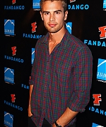 Filename=theojamesweb0311.jpg
Filesize=547KiB
Dimensions=940x1400
Date added=Aug 15, 2020 theojamesweb0311.jpg