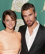 Filename=theojamesweb0339.jpg
Filesize=1198KiB
Dimensions=1400x1183
Date added=Aug 15, 2020 theojamesweb0339.jpg