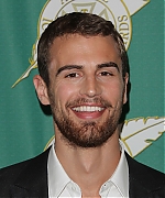 Filename=theojamesweb0375.jpg
Filesize=674KiB
Dimensions=1120x1400
Date added=Aug 15, 2020 theojamesweb0375.jpg