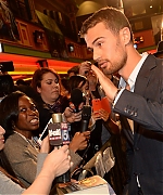 Filename=theojamesweb0421.jpg
Filesize=775KiB
Dimensions=1400x1069
Date added=Aug 15, 2020 theojamesweb0421.jpg