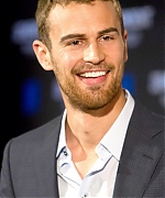 Filename=theojamesweb0453.jpg
Filesize=548KiB
Dimensions=955x1400
Date added=Aug 15, 2020 theojamesweb0453.jpg