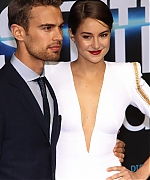 Filename=theojamesweb0553.jpg
Filesize=483KiB
Dimensions=939x1400
Date added=Aug 15, 2020 theojamesweb0553.jpg