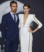 Filename=theojamesweb0564.jpg
Filesize=550KiB
Dimensions=934x1400
Date added=Aug 15, 2020 theojamesweb0564.jpg