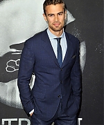 Filename=theojamesweb0769.jpg
Filesize=610KiB
Dimensions=1001x1400
Date added=Aug 15, 2020 theojamesweb0769.jpg