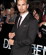 Filename=theojamesweb1183.jpg
Filesize=501KiB
Dimensions=964x1400
Date added=Aug 15, 2020 theojamesweb1183.jpg