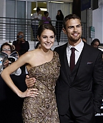 Filename=theojamesweb1362.jpg
Filesize=550KiB
Dimensions=1400x918
Date added=Aug 15, 2020 theojamesweb1362.jpg