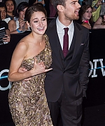 Filename=theojamesweb1437.jpg
Filesize=619KiB
Dimensions=944x1400
Date added=Aug 15, 2020 theojamesweb1437.jpg