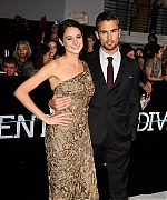 Filename=theojamesweb1443.jpg
Filesize=837KiB
Dimensions=1113x1400
Date added=Aug 15, 2020 theojamesweb1443.jpg