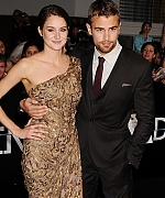 Filename=theojamesweb1628.jpg
Filesize=733KiB
Dimensions=990x1400
Date added=Aug 15, 2020 theojamesweb1628.jpg