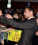 Filename=theojamesweb1752.jpg
Filesize=658KiB
Dimensions=1400x1091
Date added=Aug 15, 2020 theojamesweb1752.jpg