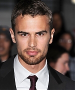 Filename=theojamesweb1848.jpg
Filesize=641KiB
Dimensions=1098x1400
Date added=Aug 15, 2020 theojamesweb1848.jpg