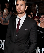 Filename=theojamesweb2005.jpg
Filesize=459KiB
Dimensions=950x1400
Date added=Aug 15, 2020 theojamesweb2005.jpg
