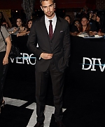 Filename=theojamesweb2088.jpg
Filesize=417KiB
Dimensions=954x1400
Date added=Aug 15, 2020 theojamesweb2088.jpg