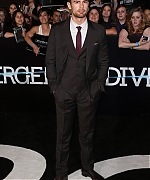 Filename=theojamesweb2094.jpg
Filesize=445KiB
Dimensions=944x1400
Date added=Aug 15, 2020 theojamesweb2094.jpg