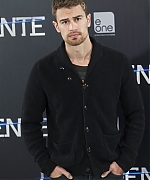 Filename=theojamesweb2321.jpg
Filesize=433KiB
Dimensions=942x1400
Date added=Aug 15, 2020 theojamesweb2321.jpg