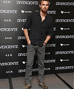 Filename=theojamesweb2417.jpg
Filesize=686KiB
Dimensions=933x1400
Date added=Aug 15, 2020 theojamesweb2417.jpg