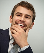 theojamesweb3674.jpg