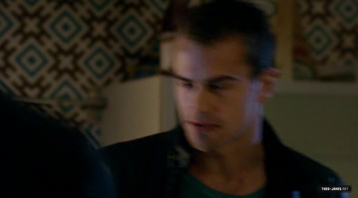 theojamesweb0366.jpg