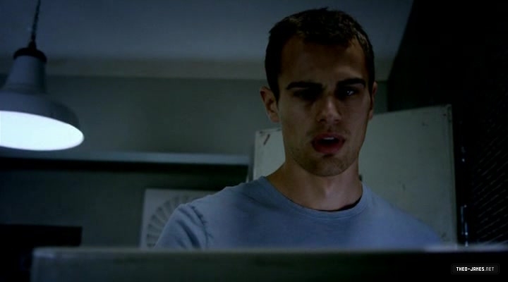 theojamesweb0451.jpg