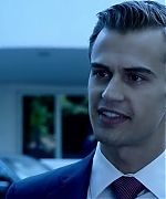 theojamesweb0868.jpg